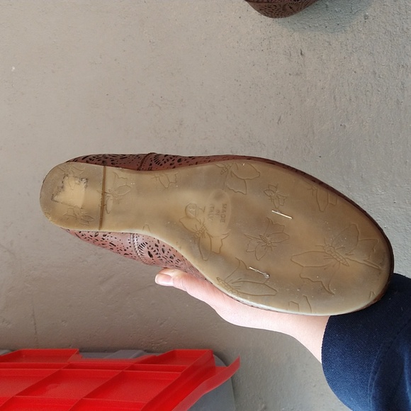 Brown boots - Picture 4 of 6